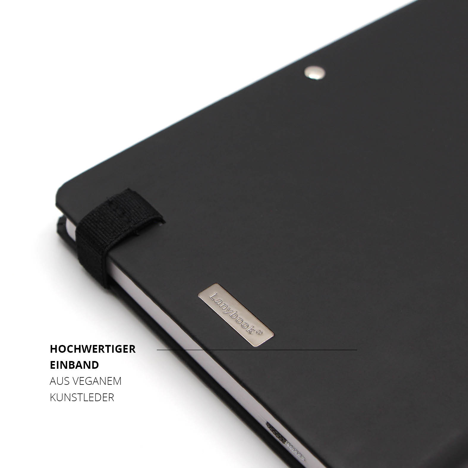 Hochwertiger Einband aus veganem Apfelleder in Schwarz mit matter, angenehmer Oberfläche.